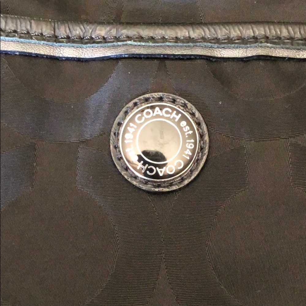 Authentic Coach Diaper Bag 🖤💙 - Picture 3 of 16